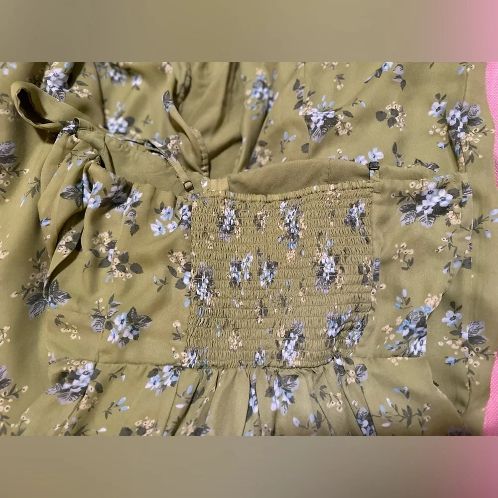 Abercrombie & Fitch Green Floral Cottagecore Maxi Dress Spaghetti Strap Size MT